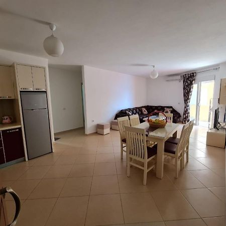 Meltin Apartments Saranda Extérieur photo